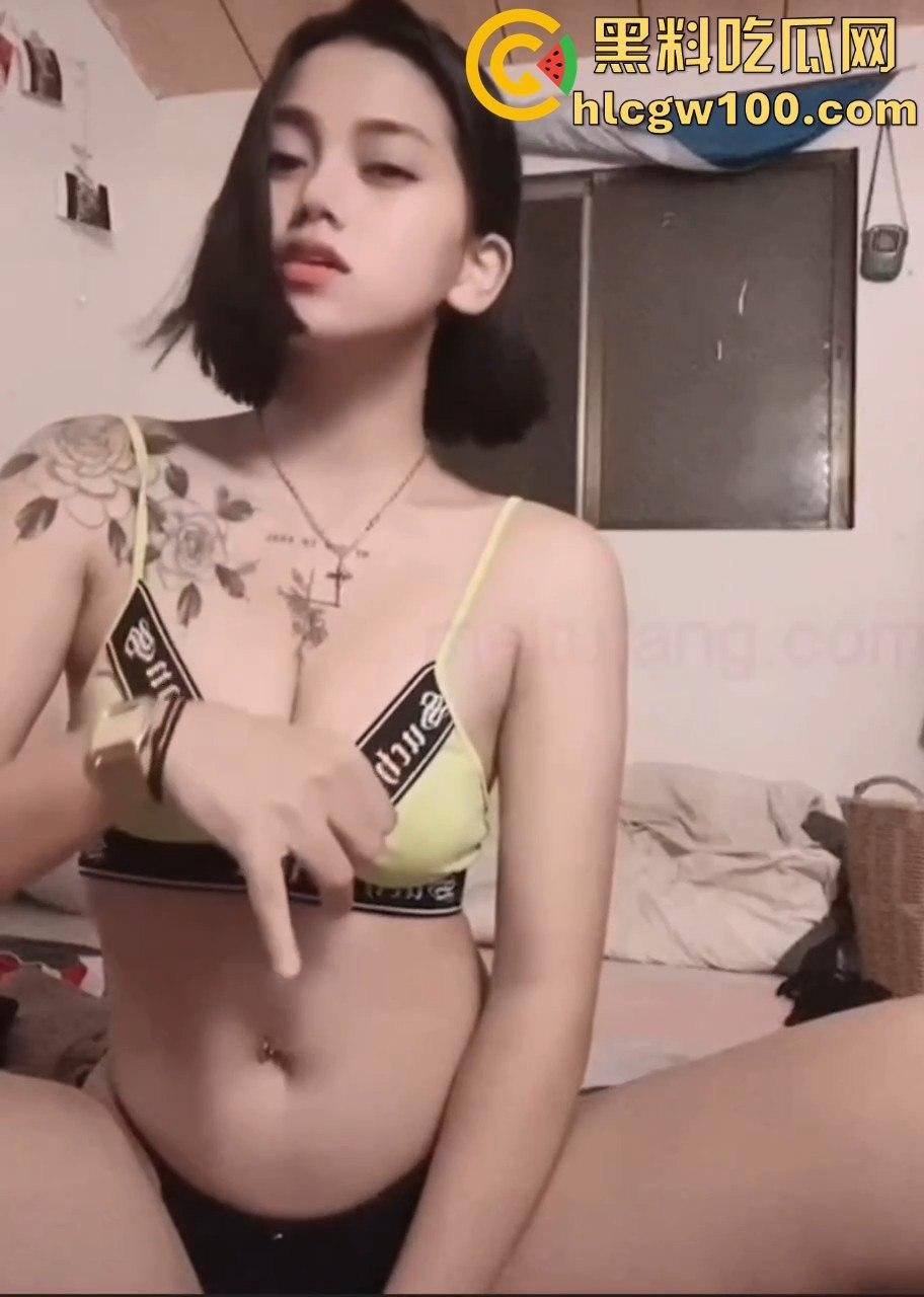 台湾极品辣妹【宋巧】与男友裸聊视频流出,劲拉热舞场面火爆,这种若隐若现的勾引最致命。-6