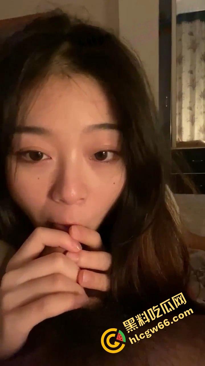 中铁三建领导操翻女设计师【孙啵裴】私下潜规则爆出视频,吃精吃得干净利落,不爱了就闹同归于尽!-6