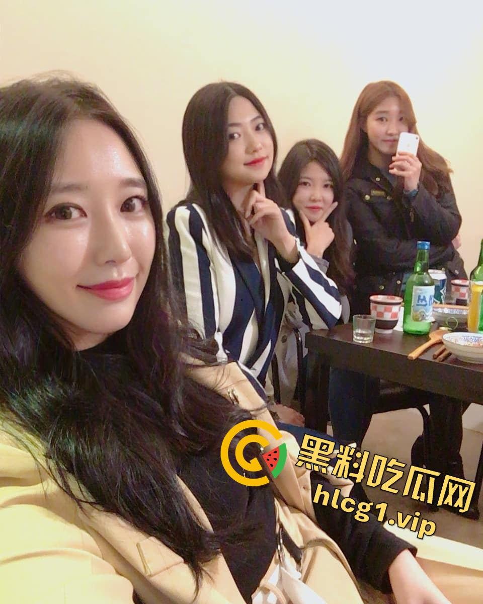 极品高颜值大长腿女神Ryooh私密视频流出!与男友的亲密画面震撼曝光-6