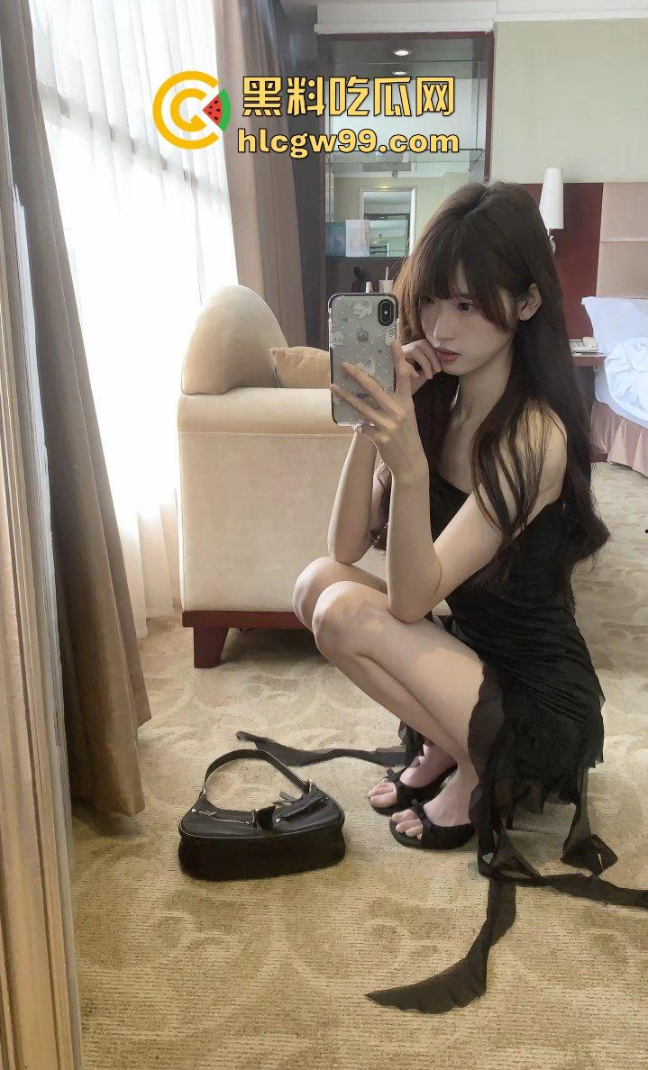 抖音甜美御姐骚鸡【lkistty】如此清纯私下竟是反差炮台,面基大哥情趣内衣猛烈撞击后入骚臀!独家曝光流出-2