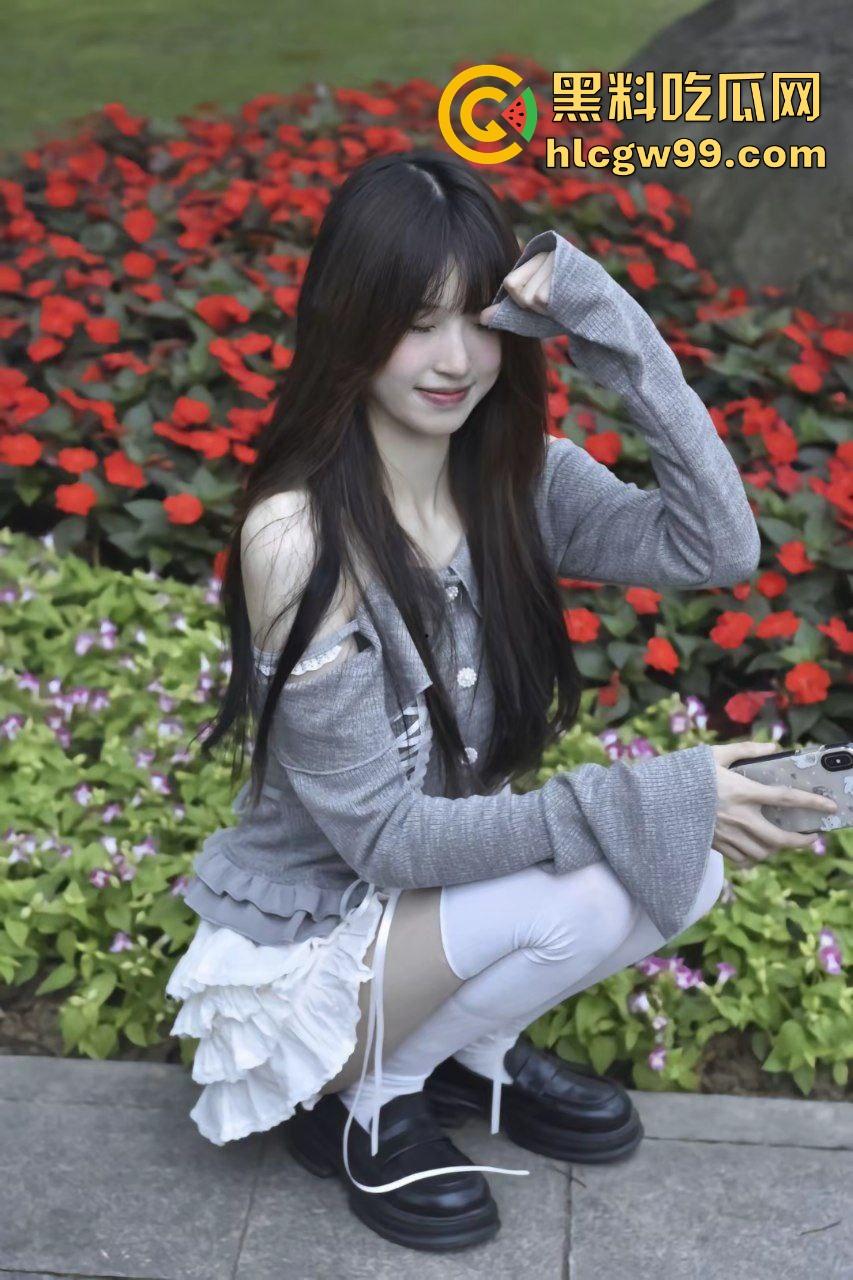 抖音甜美御姐骚鸡【lkistty】如此清纯私下竟是反差炮台,面基大哥情趣内衣猛烈撞击后入骚臀!独家曝光流出-5