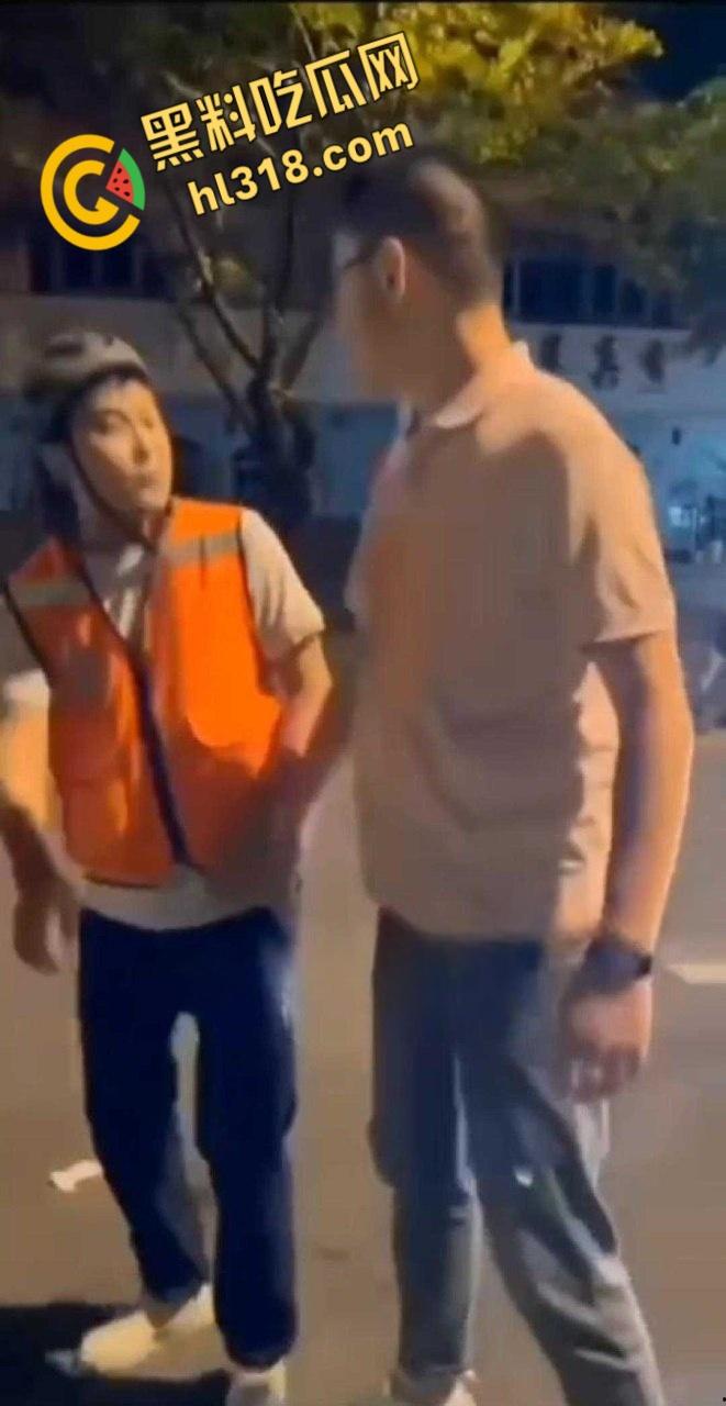 君子动口不动手，达州代驾口水战，用矿泉水喷对面一脸，伤害不高侮辱性极强，代驾小哥技高一筹啊！-7