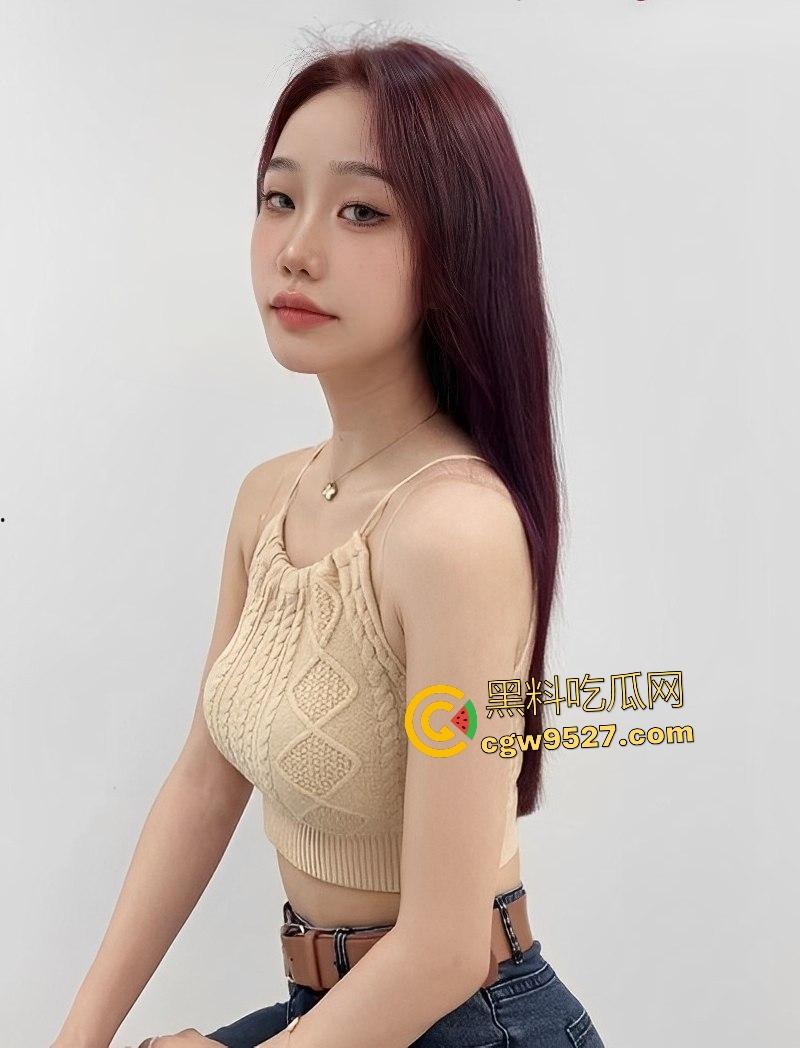 柳州银行实习生【吴静静】穿婚纱被调教成母狗，大鸡巴狂插白虎，手脚铐锁全身，抽搐都不能动弹！