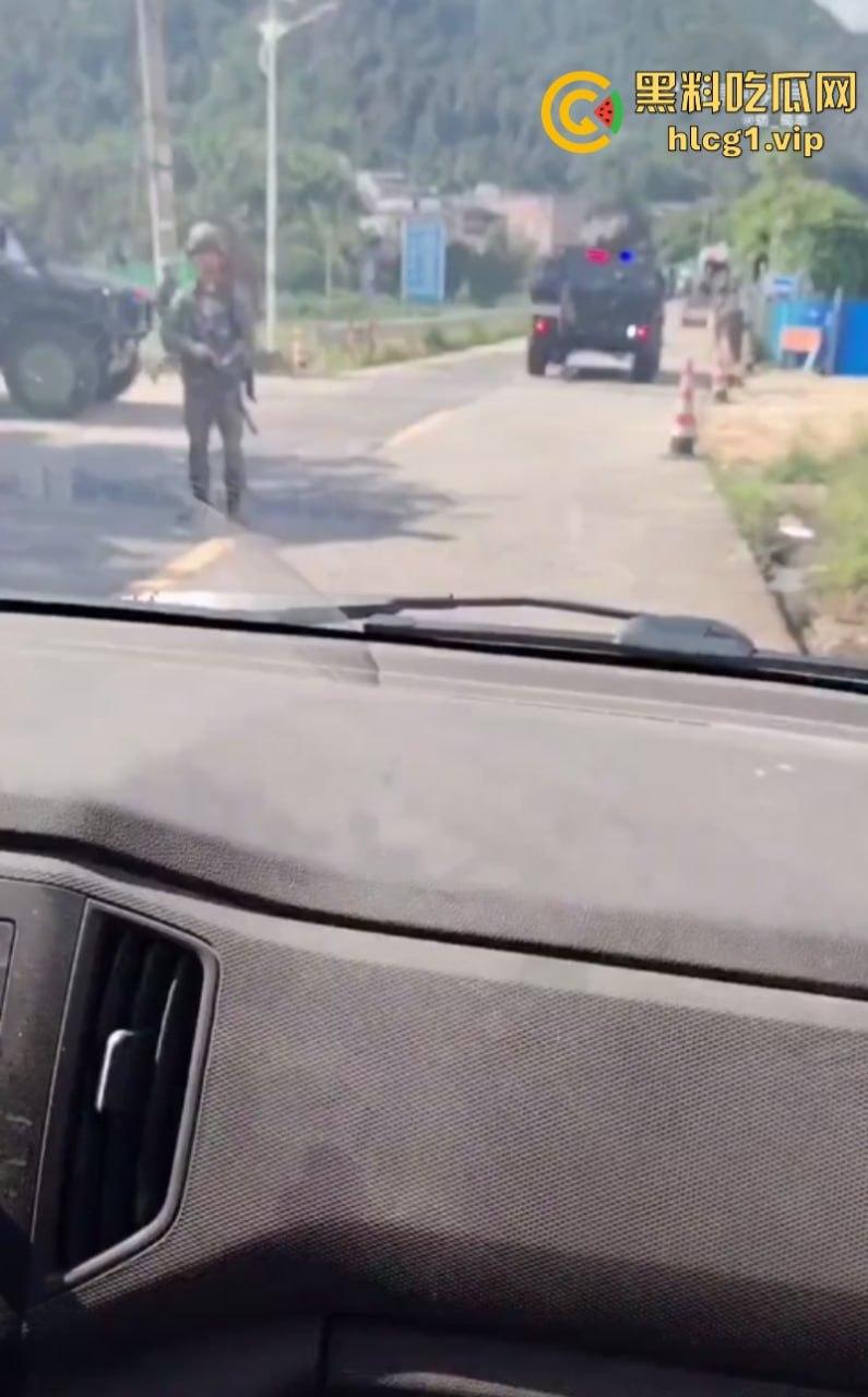 天神下凡一锤6!广西男砍杀邻居致5死1伤 死者含3个孩子-7