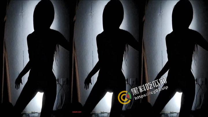 开盒!虎牙下海女主播【火焰春江】毕业于天津商业大学 土豪花八千元看平胸马喽跳脱衣舞-5