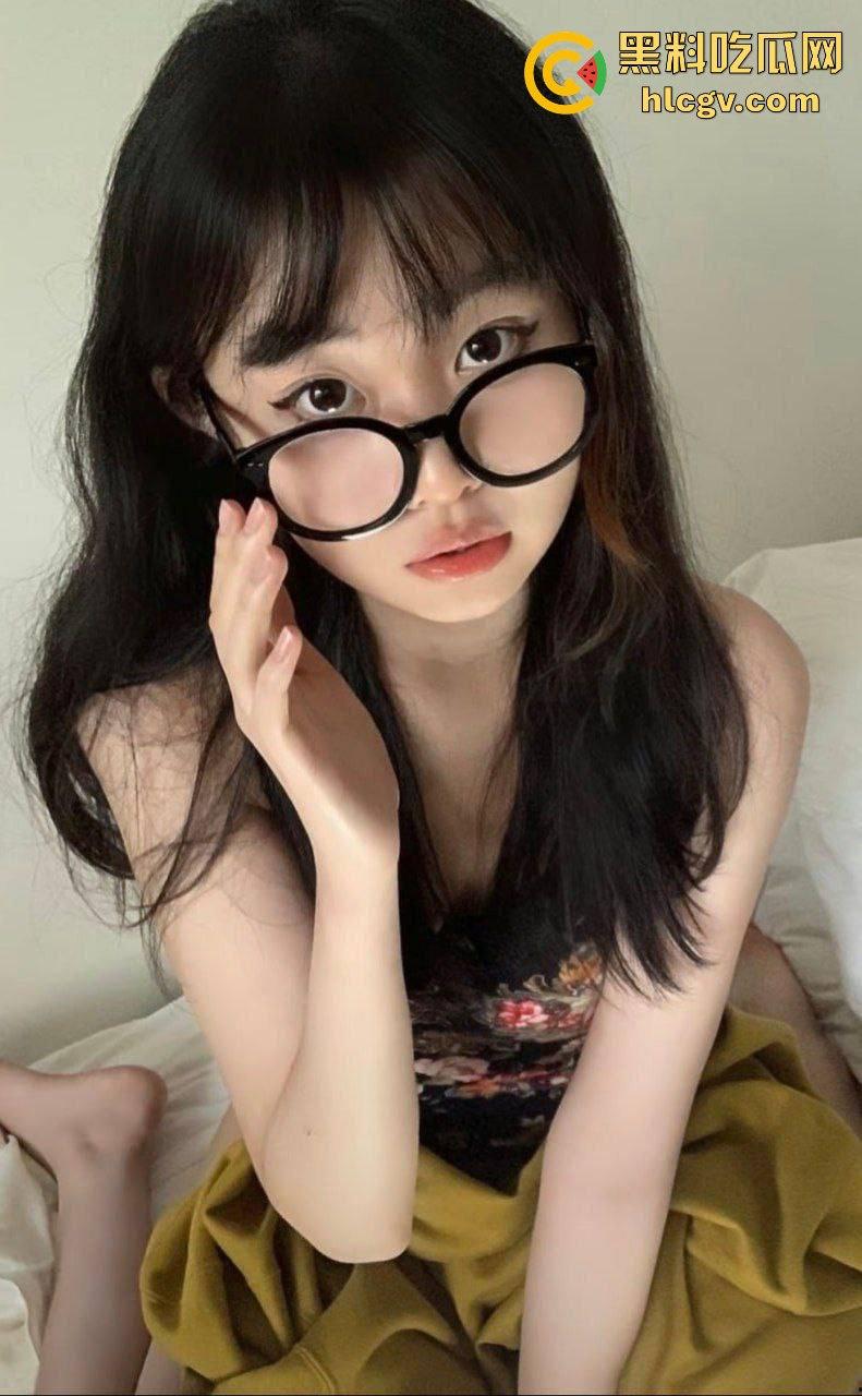 商丘陶瓷学院大二清纯婊『李悦』校外小屋约炮视频流出!大长腿翘着任操,翘臀任男友狂操,玩得又浪又湿!-10