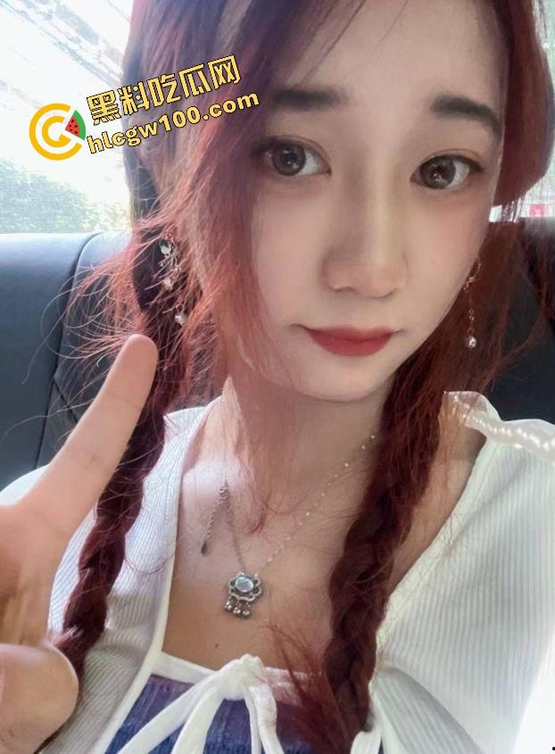 瓜友独家投稿曝光!安徽合肥滥交贱逼女『顾小清』脚踏两只船 出轨男友约炮大哥 各种操逼淫叫流出!-4