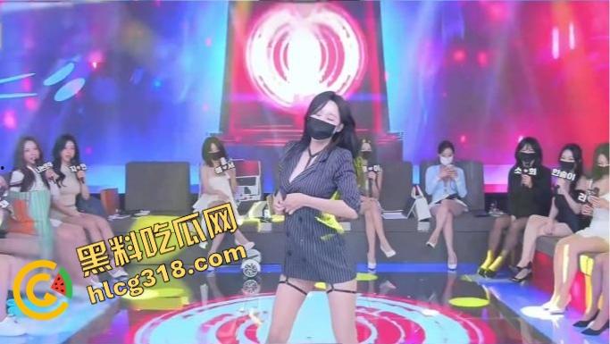 韩国妹子团播乳量爆表,一水儿的大奶圆碗,谁还看咱这边的擦边鬼打灯?深夜点进去刺激到睡不着觉!-5