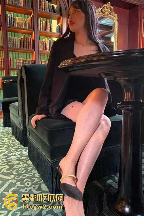 上海外高学历巨乳『李天柔』反差大翻车!清纯外表下的婊子心,和男友激情性爱视频流出,真是骚到不行!-2