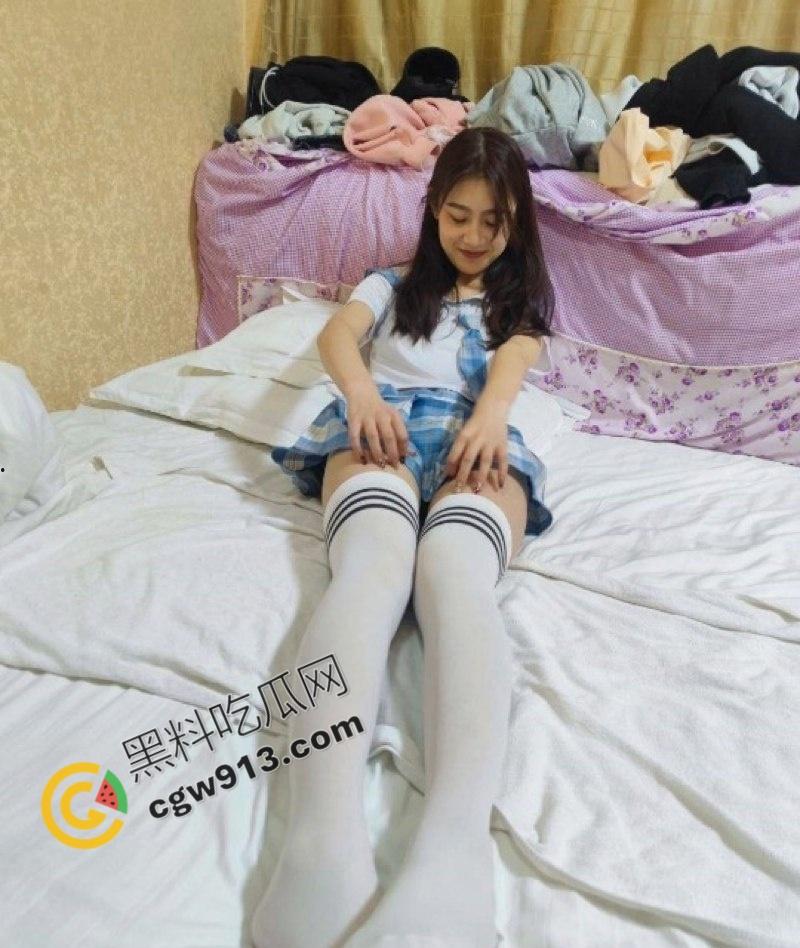 郑州大四校花【周晓晓】的肉欲沉沦:实习期间沦为领导的玩物,身穿情趣装,骚穴被爆操,沦为肉便器-7