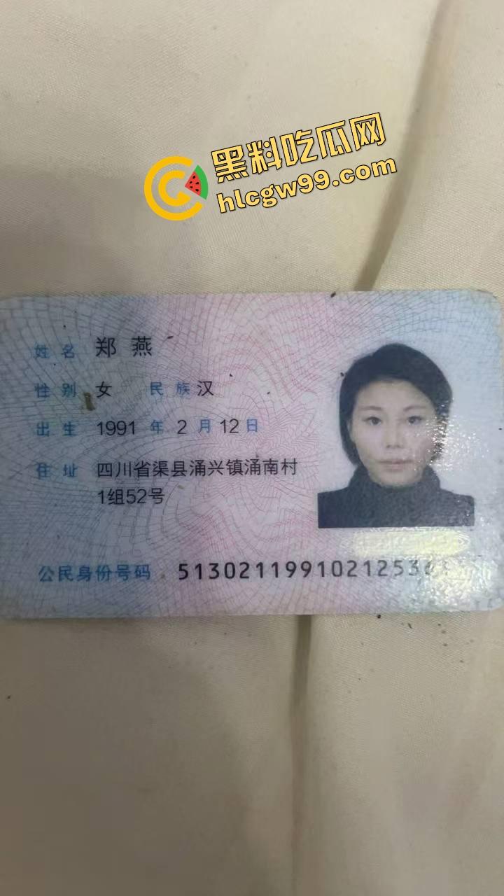 福州黄金甲夜总会卖淫女【郑燕】KTV工作完回乡报恩，约炮乡村大哥多体位爆干骚逼！-3