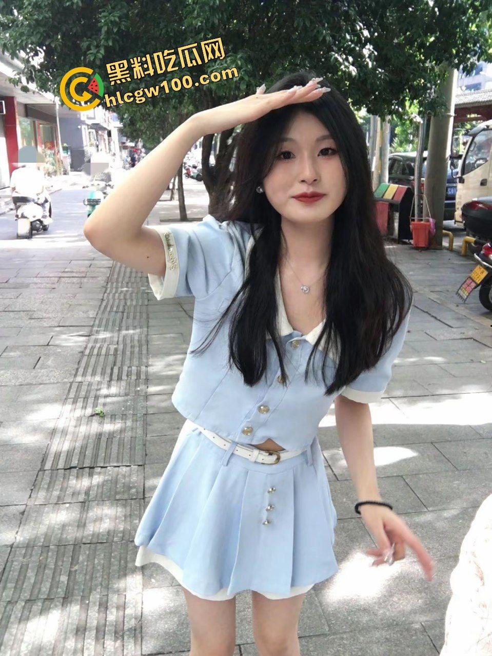 抖音永州职业长腿尤物反差学生婊『听.』周末约炮健身房猛男 抬起美腿猛怼摸臀后入!原创独家曝光流出!-4