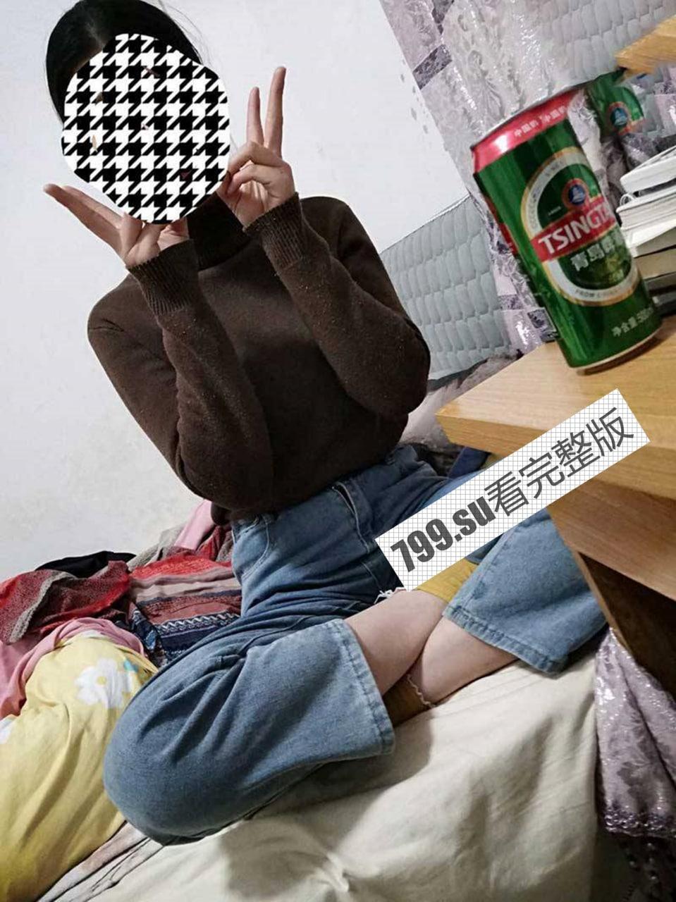 贵在真实！把刚来富士康打工的表妹给灌醉后操了怎么插也不醒