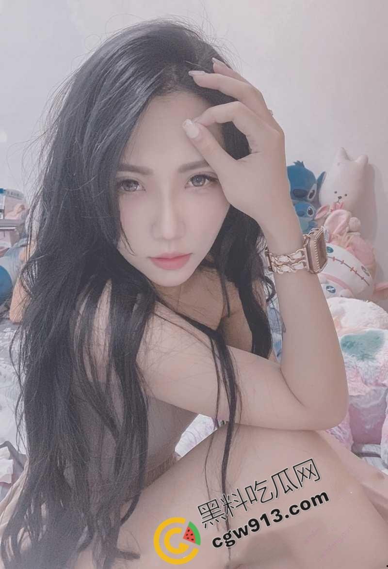 火爆全网!台湾高颜质美眉与金主1V1变态裸聊大公开,辣眼画面直逼极限!-2