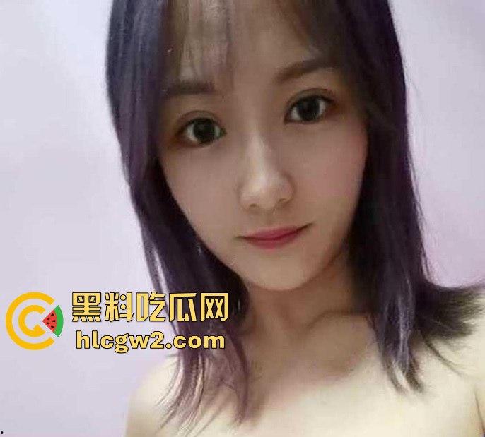 眼镜学霸【石语嫣】竟是夜里的骚母狗 修长美腿巨乳丰盈，玩穴放尿，到处约炮满足欲望！-8