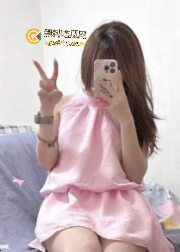 河北保定冀中学院【温雅玲】,校外炮房下海,微胖丰腴肉体在外的嫖客都得排队,低价的紧逼还能吸精!-1