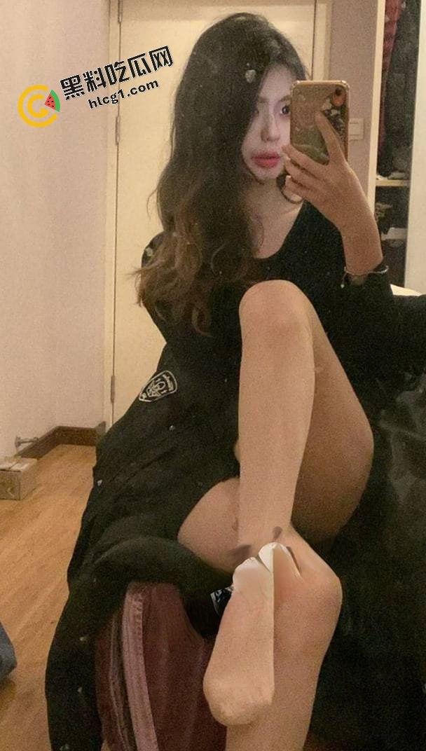 抖音模特小姐姐『诺崽超甜甜甜』性乱交男友朋友 视频流出-2