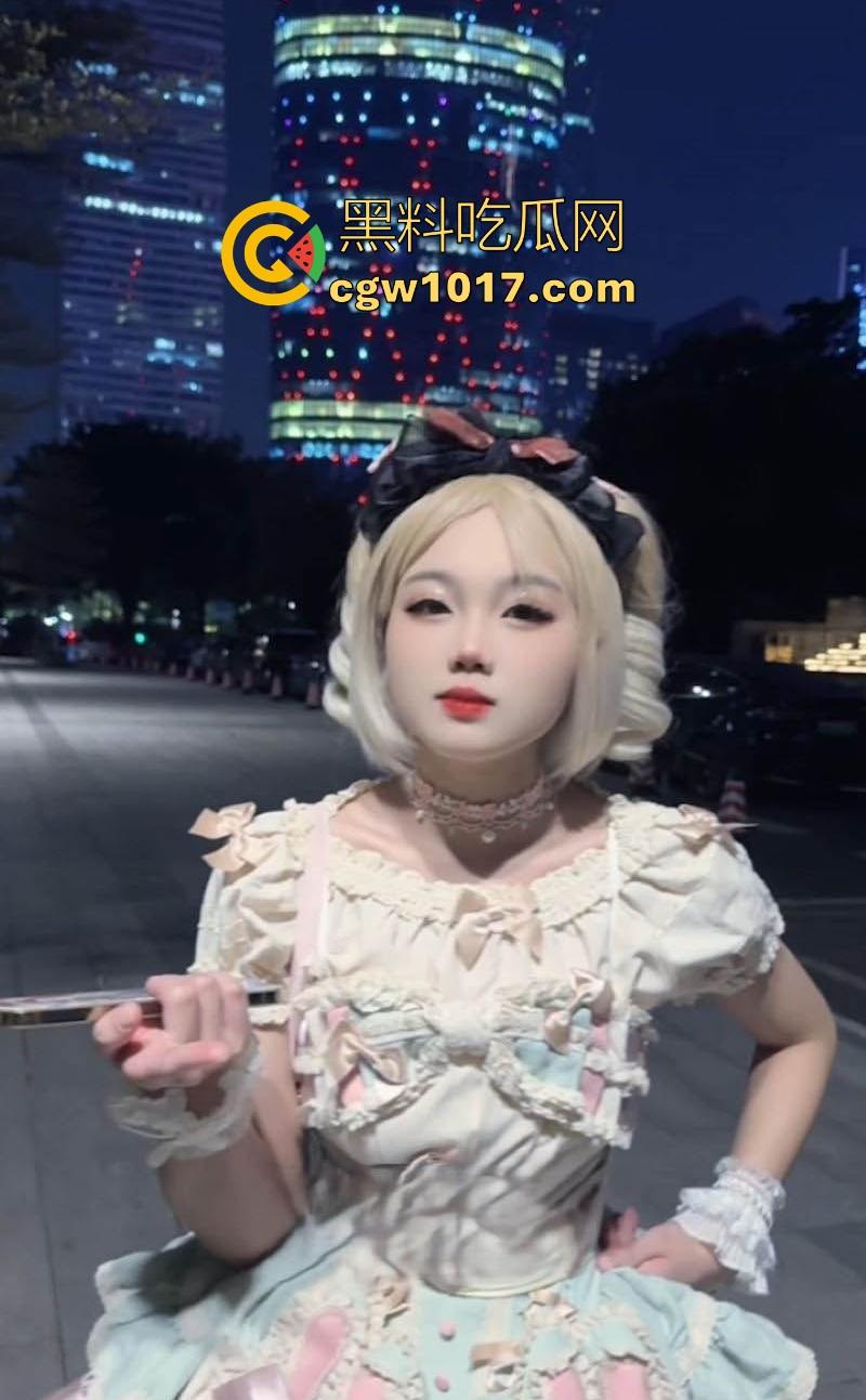 约炮超极品小萝莉,酒店被大神后入狂肏,黑丝撕裂骚穴喷汁,从懵懂可爱转骂人浪叫!-1