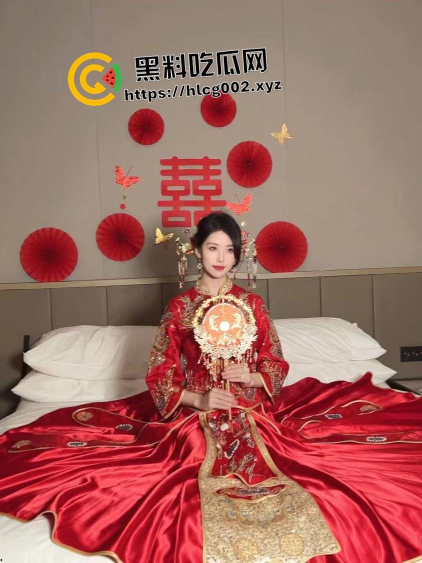 B站up主【利世insane】开盒!禁欲系的御姐婚礼上被迫中出射满 你的新娘我的性欲处理马桶-4