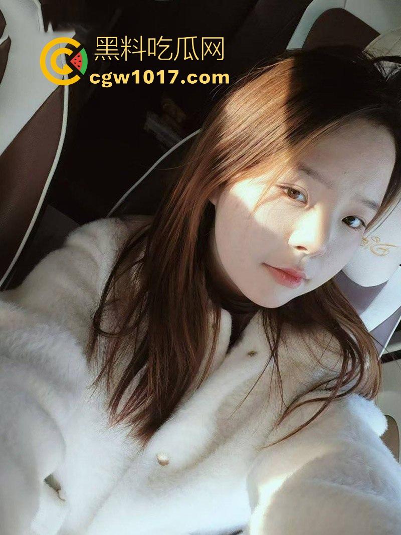 河南第一小学5年纪3班数学老师【肖莹】跟男友性爱视频泄露,丰满如肉弹,骚逼湿透饥渴,全程露脸骑乘做爱!-2