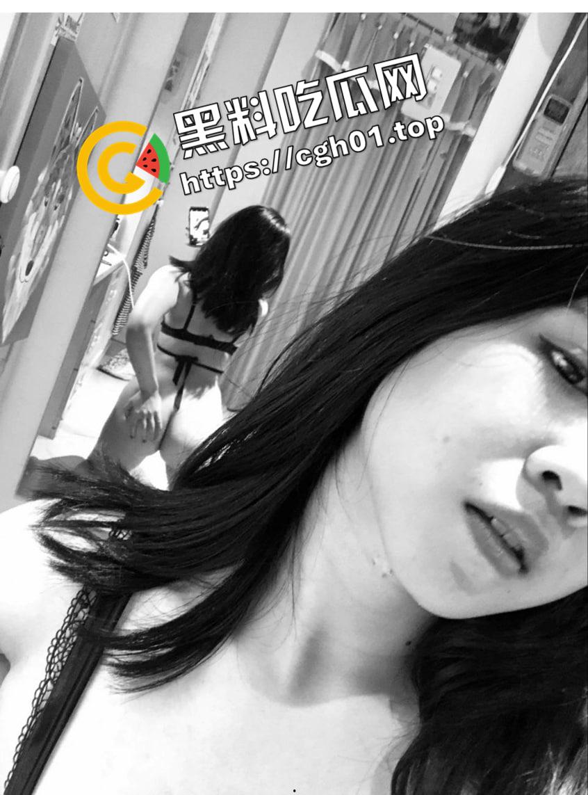 抖音重庆女网红私会榜一大哥 恨不得大哥的蛋都塞进去 拜金婊实锤 私密视频被大哥流出-6