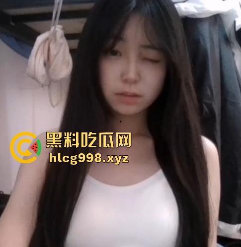 河北美院大一播音『张珊珊』口交视频泄漏!偷吃别人男友被挂校园墙,瓜友围观看看给这口活打个分!-5