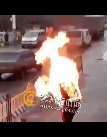 请叫我火男！ 职业 火系魔法师 看好了小伙子我只表演一次-9