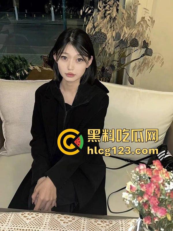 宁夏大学美女校花『马莹莹』反差母狗被玩坏!男友翻身猛抽插让她欲仙欲死!-3