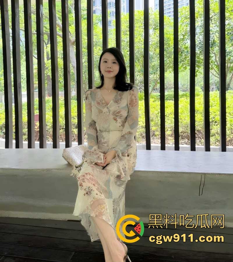 海角乱伦！再次体验嫂子多汁嫩穴，调教巨乳韵味的少妇嫂子，疯狂指奸爽到淫水四处喷溅！-2