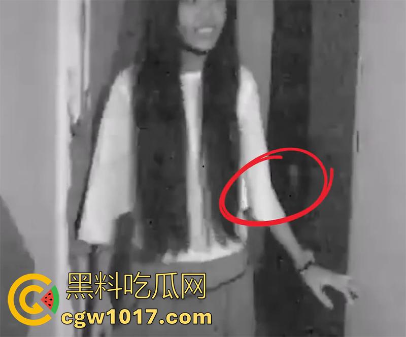 真实见鬼灵异事件,惊吓指数99%,各类博主意外拍摄恐怖画面,难道这个世界真的有鬼怪存在么?-2