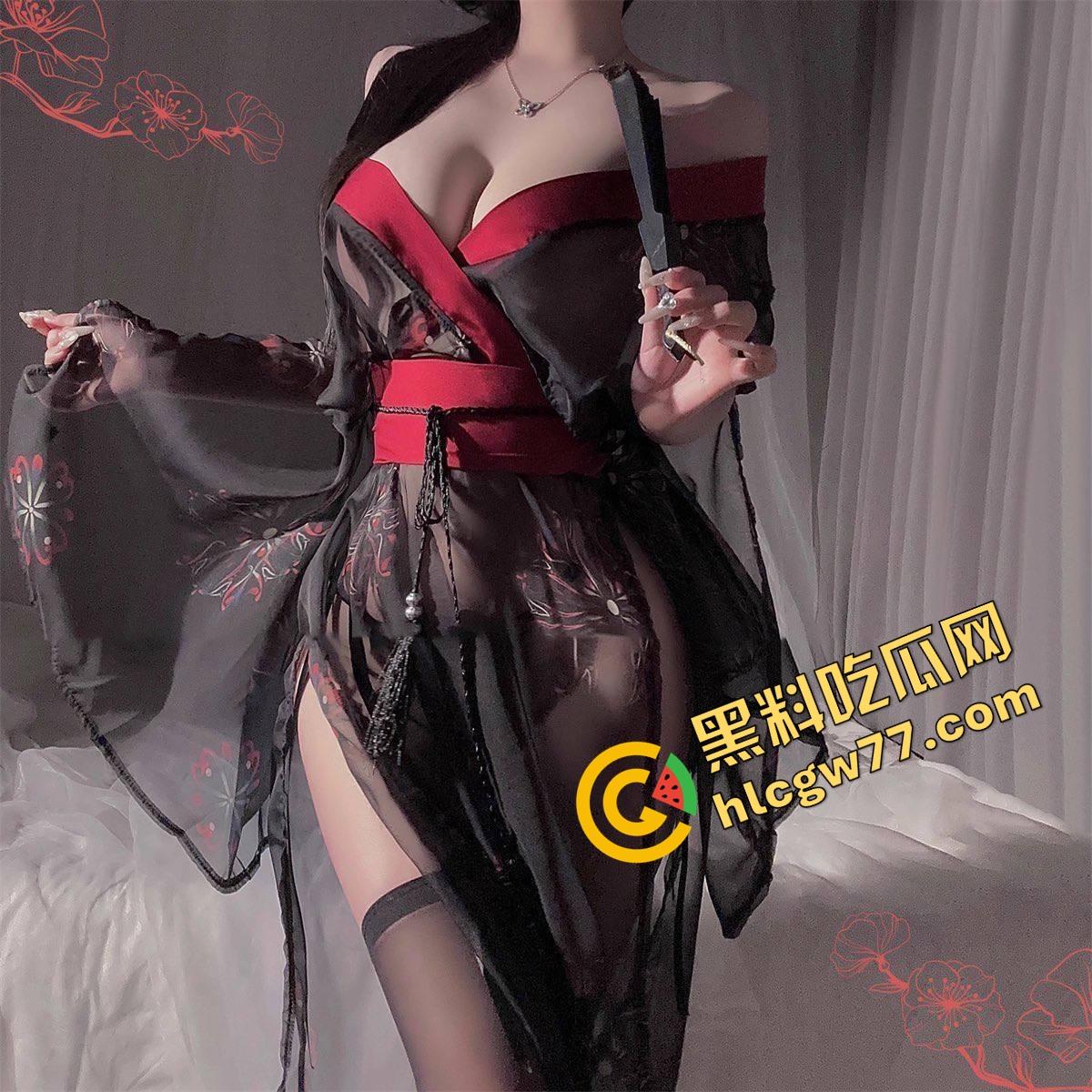 天津淫荡母狗『赵曦』萝莉脸配魔鬼御姐身,嫩洞喷汁奶子弹得能炸眼,操一炮香得鸡巴烧断!-13