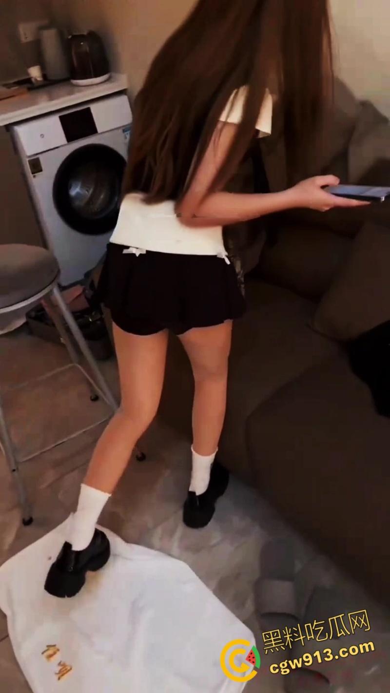 江南第一深情元歌的恋爱日记,约炮00后白袜甜妹女大,蒙眼调教良家嫩妹,后入无套操的哗哗乱叫 !-2