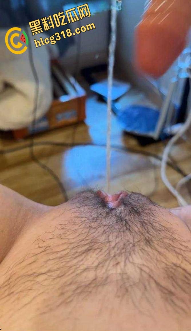 抖音网红小妍真名【费炫裴】,在重庆干直播与老公异地分居,耐不住寂寞偷人被老公发现曝光!-6