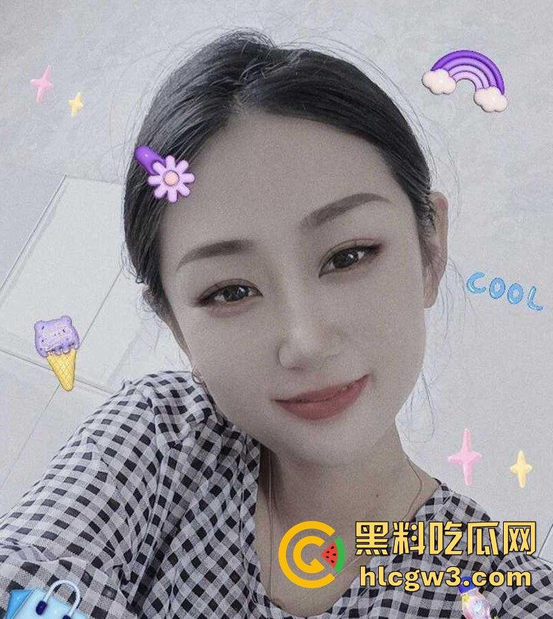 福州骚逼 李梦洁 自慰美照大放送 超大按摩棒狂插粉嫩蜜穴 完美身材性感撩人火辣妖娆-2