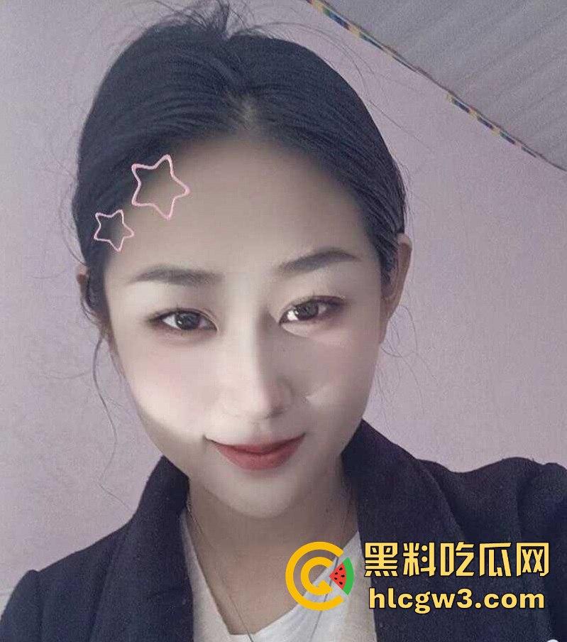 福州骚逼 李梦洁 自慰美照大放送 超大按摩棒狂插粉嫩蜜穴 完美身材性感撩人火辣妖娆-3