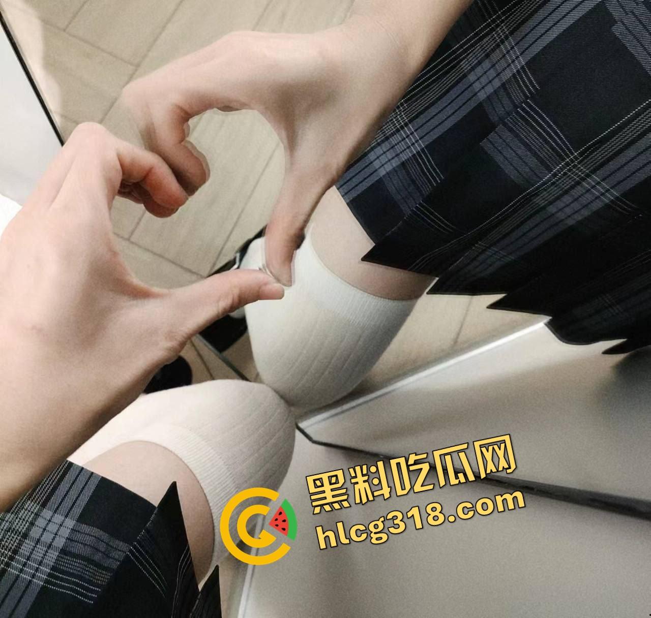 上海coser『宋烟敏』肤白貌美小穴紧致,姿势配合度拉满,迷人到让人射三次还不想下床!-12