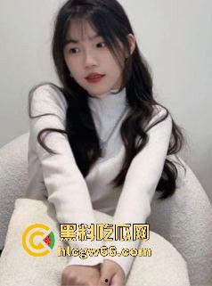 网友投稿!宁波大学管理学院母狗【潘钰洁】给富二代做母狗 口交吞精样样精通 不可多得的尤物!-5