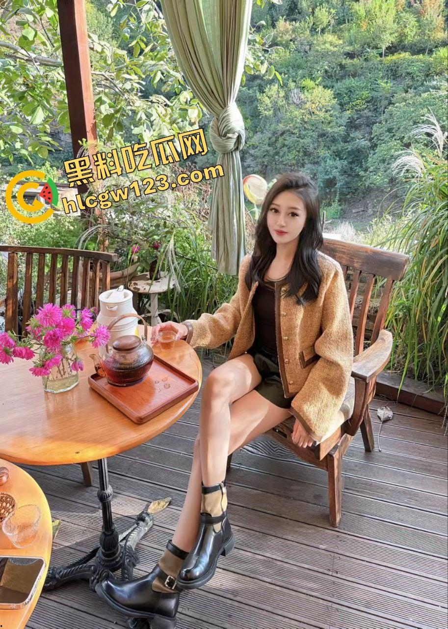 三个球怎么防?樱花妹子全裸打篮球,胸前双球晃得比运球还猛,樱木花道来了都要走神!-1