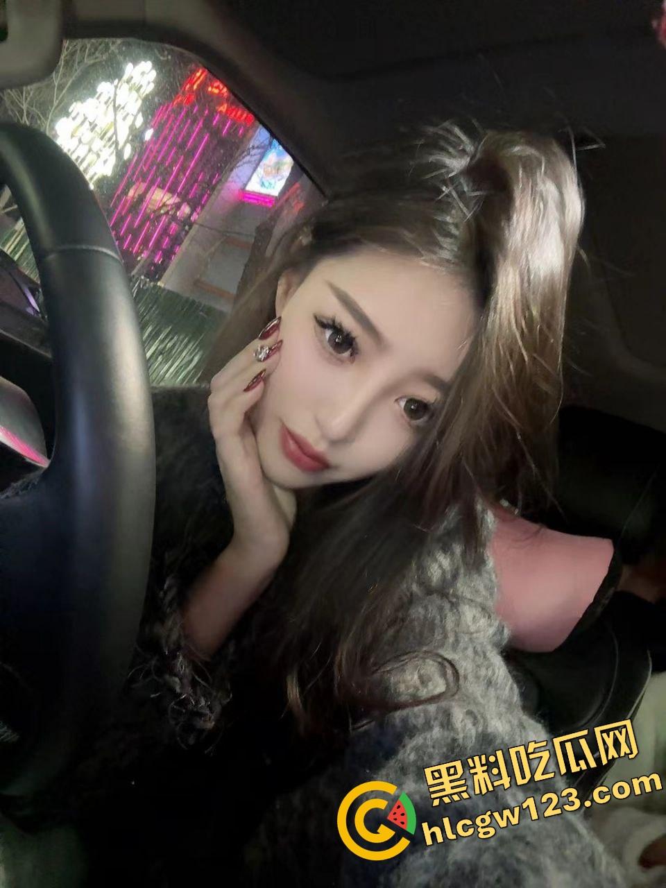 三个球怎么防?樱花妹子全裸打篮球,胸前双球晃得比运球还猛,樱木花道来了都要走神!-4