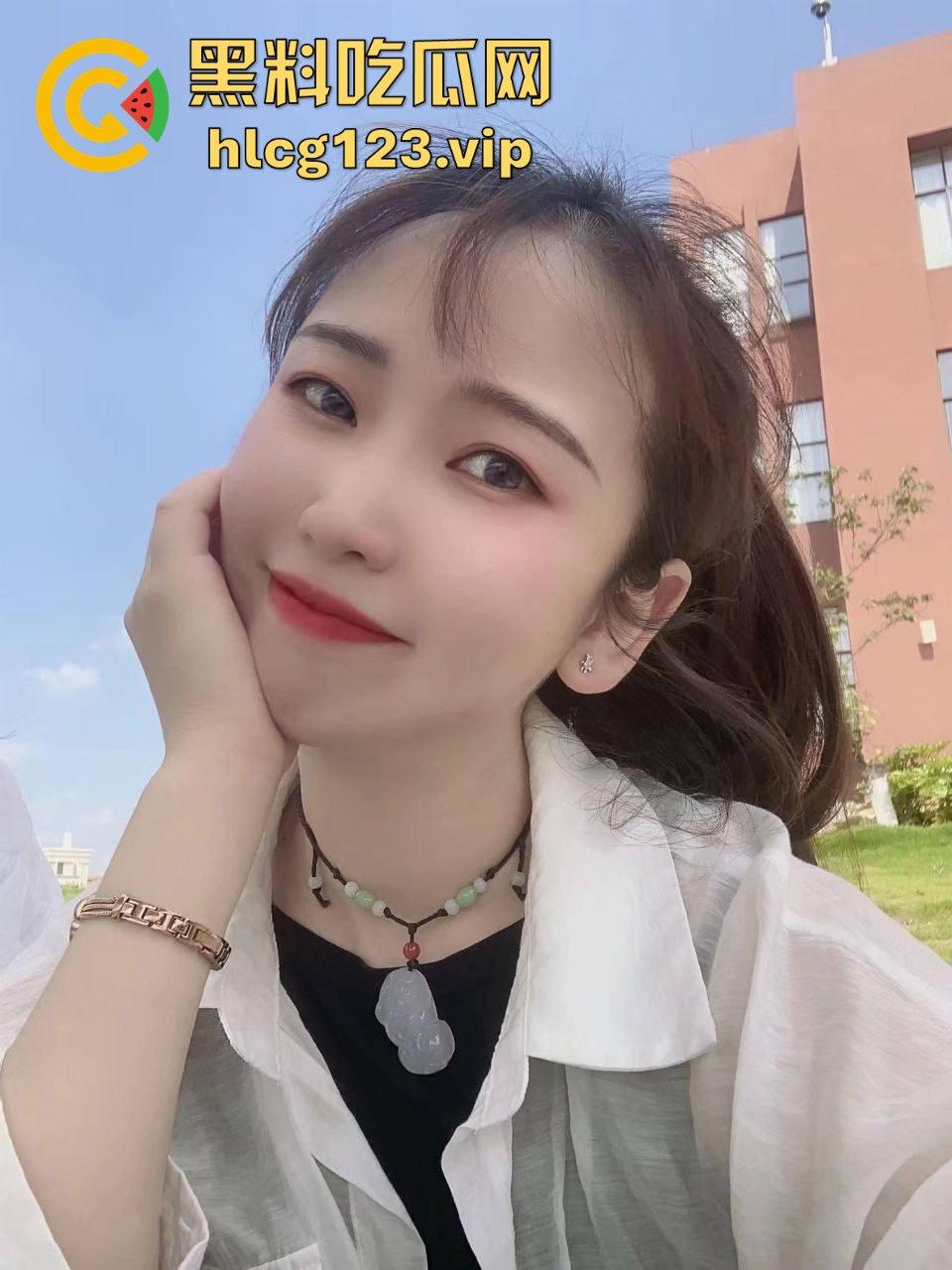 山东学妹【刘露璐】啪啪视频流出！清秀外表，疯狂内射网友直呼顶不住！-5