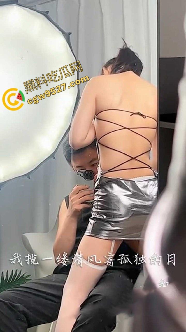 情侣劲爆性爱录像疯传网络!摄影师男友打造抖音色情艺术,满足瓜友们各种性幻想-4