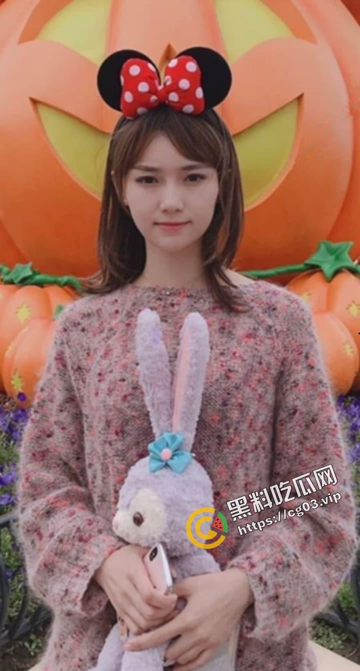 北京通州区税务骚货 反差婊母狗 苏倩倩 三洞已开 年纪轻轻就玩过 20 多个男人了!-1