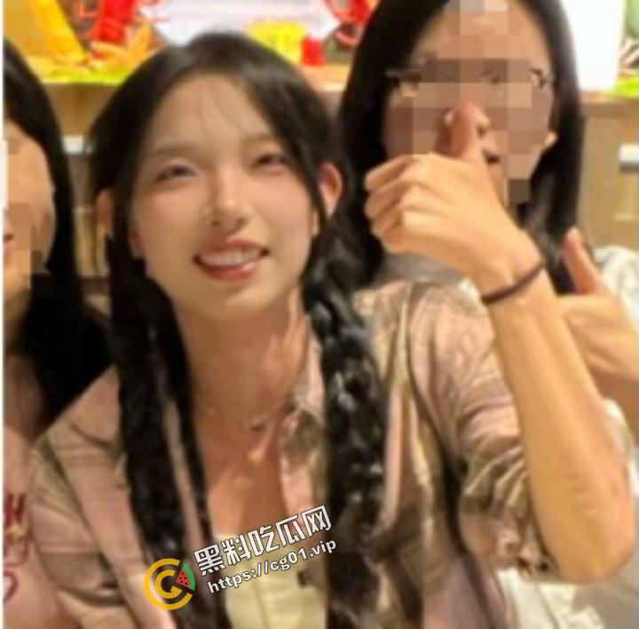 开盒PPT事件出轨母狗!丁玉婕 ! 就读于 西安外国语大学【时间管理大师】专业-4