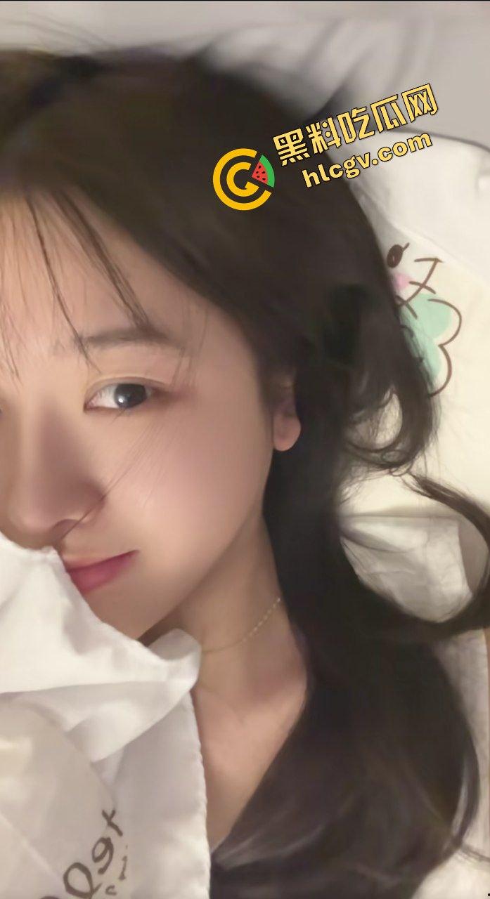 抖音清纯嫩妹太妹『二飘』与榜一大哥线下酒店开房 性感内裤暴力输出小穴!独家曝光流出!-3