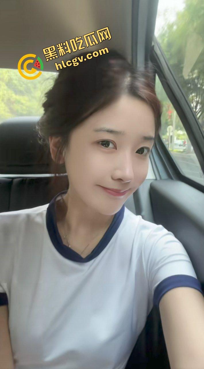 抖音清纯嫩妹太妹『二飘』与榜一大哥线下酒店开房 性感内裤暴力输出小穴!独家曝光流出!-7