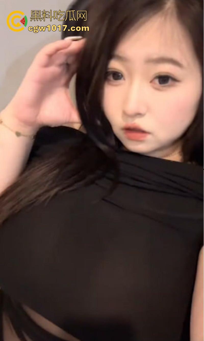 抖音巨乳网红【无脑患者】榜一福利曝光, 核弹巨乳肥美蜜穴勾人魂魄,骚浪呻吟画面让人欲火焚身!-6