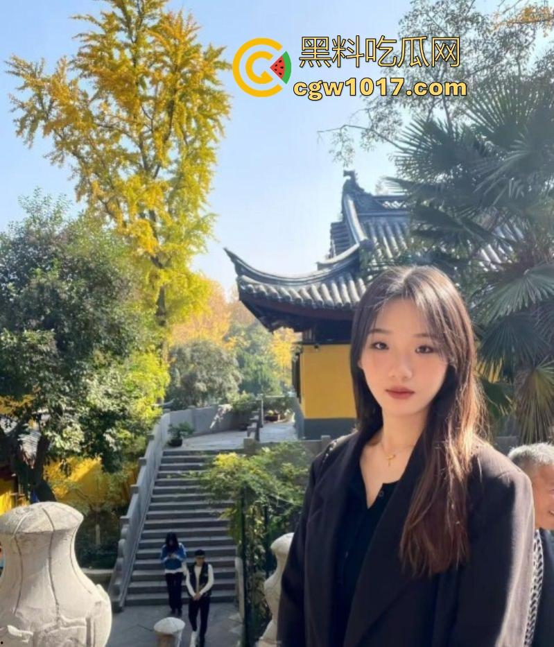 天津体育学院音乐系学姐与体育男友激情自拍泄露,丰满学姐配180体育学弟注定是场恶战,骚货自带M属性床上功夫深厚!-2