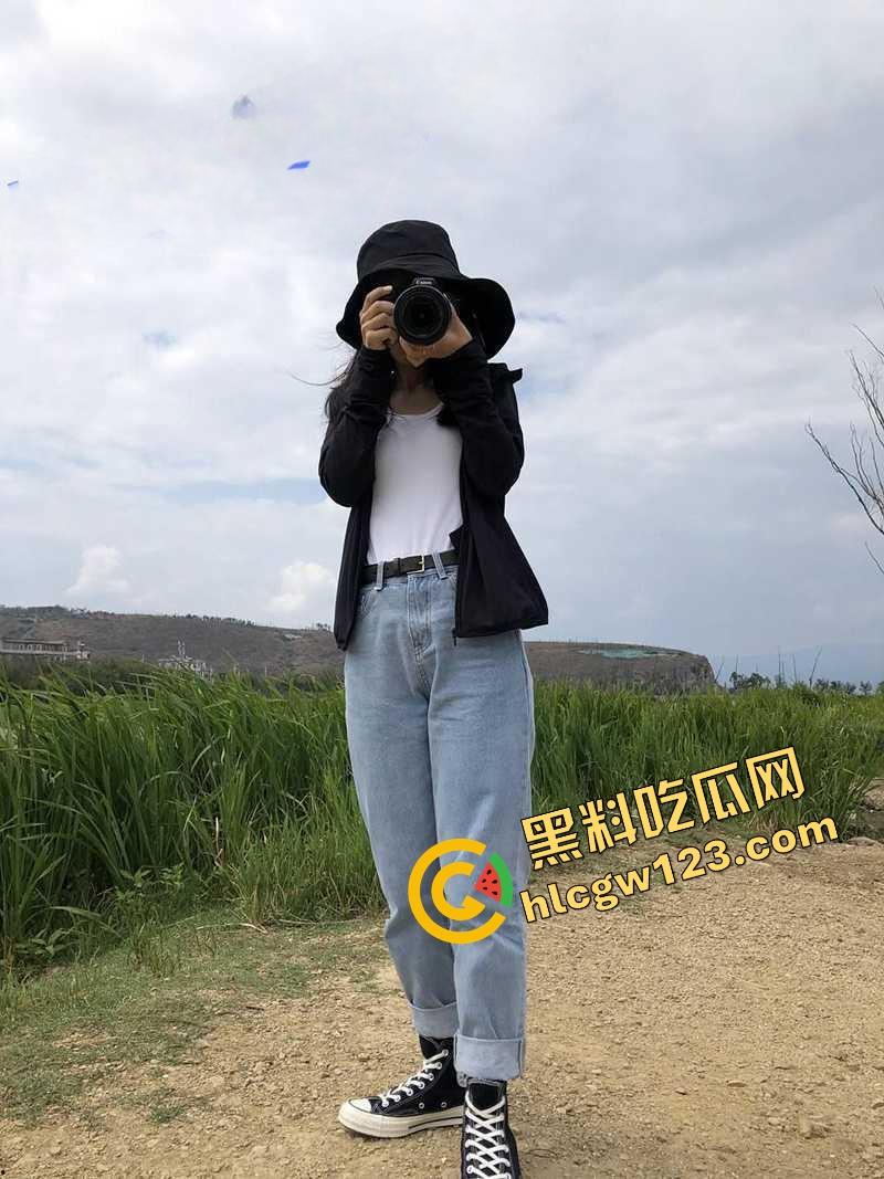 广东财务女主【黄颖】主动求骂，自爆喜欢被叫肥臀母猪，求网友公开羞辱，靠变态上位真的能红？-2