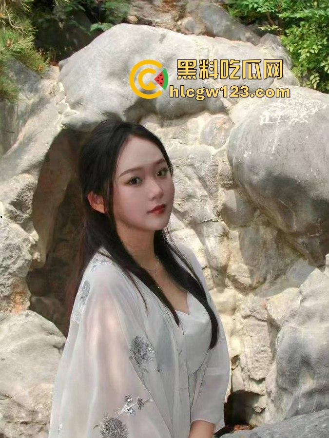 海角大神【奶气草莓】女儿班主任上门家访 被下春药迷晕发情 猛操到眼泪和爱液一起流!-2