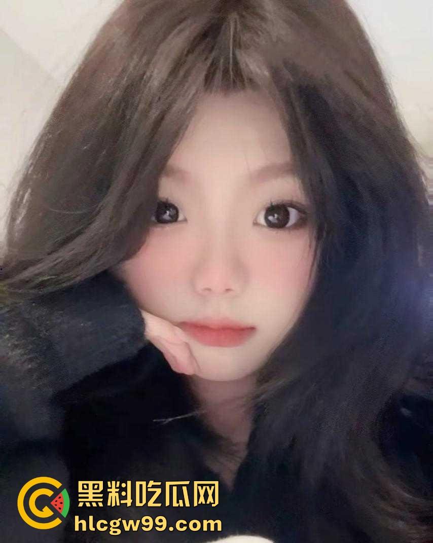 湖北文理学院【屈佳怡】多人追求的妹子没追到 却被我顺利拿下 只是你不知道她的反差性有多大！-1